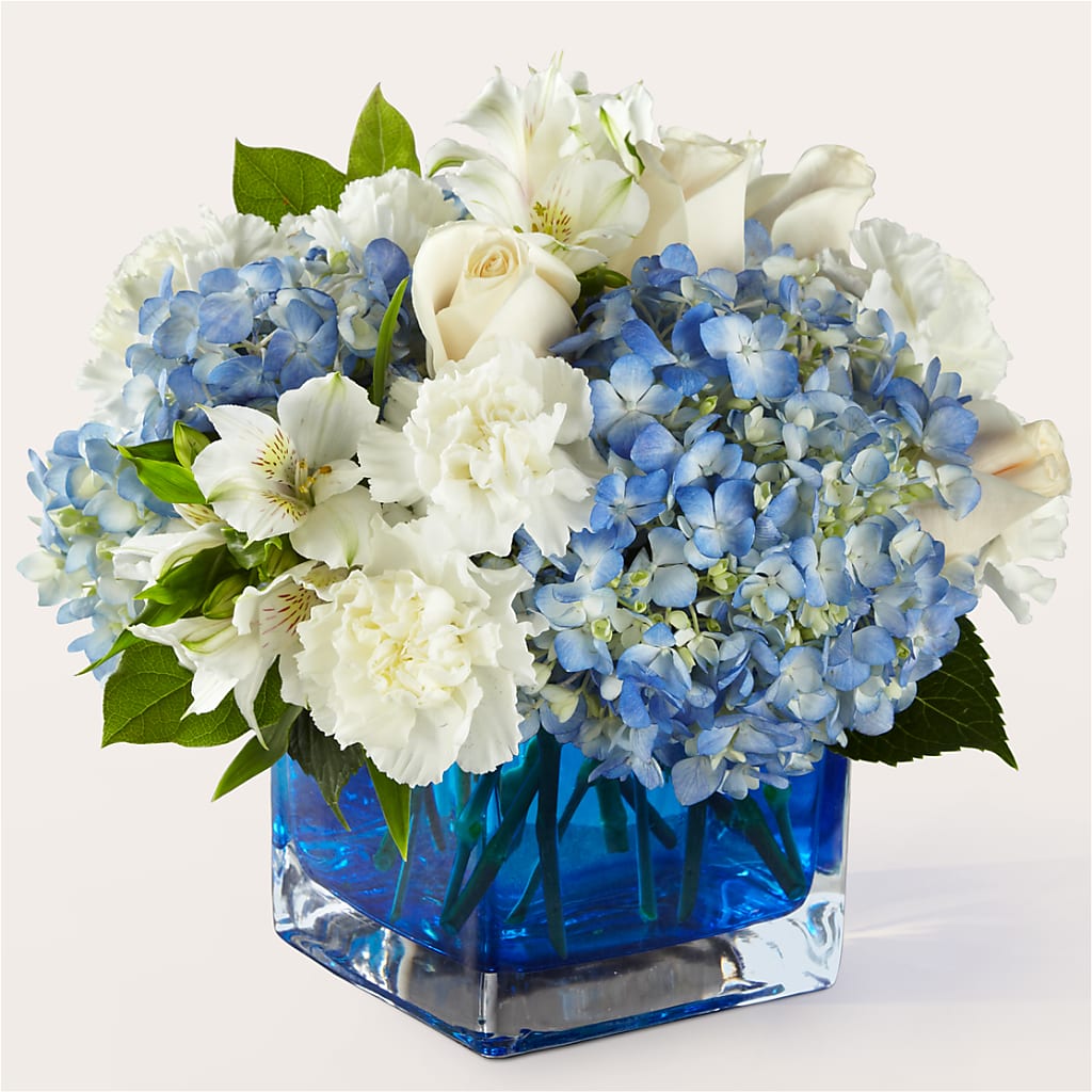 Soothing Waters Bouquet – Lily And Rose, Nashville TN