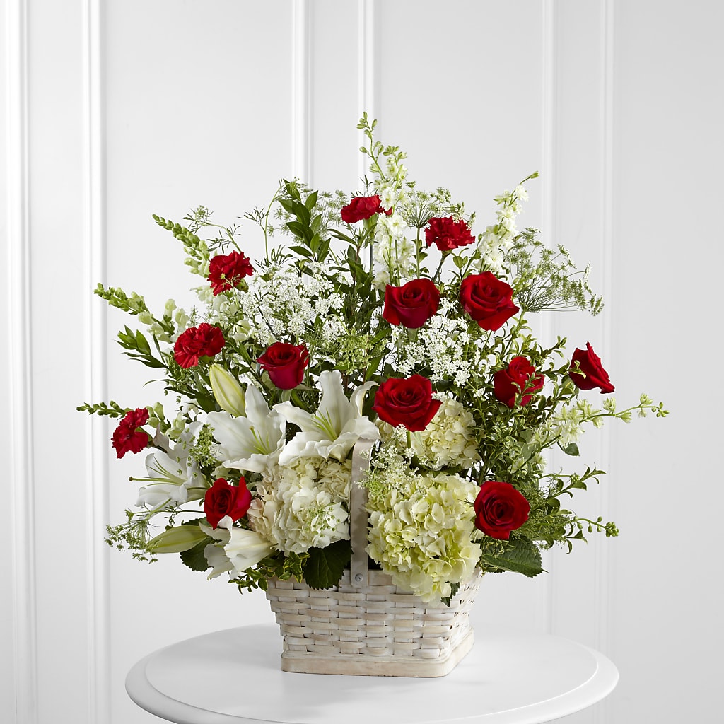 In Loving Memory Arrangement – Lily And Rose, Nashville TN