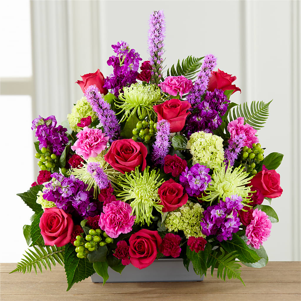 Warm Embrace Arrangement – Lily And Rose, Nashville TN