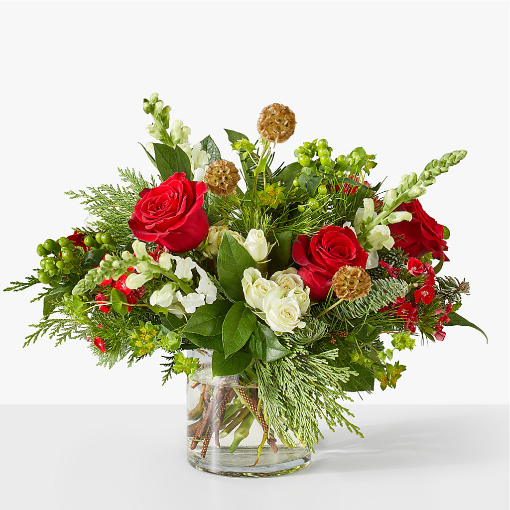 Deck the Halls Bouquet – Lily And Rose, Nashville TN
