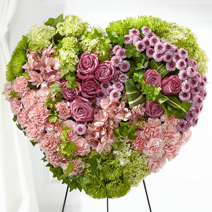 Heartwarming Standing Heart –  Lily And Rose, Nashville TN