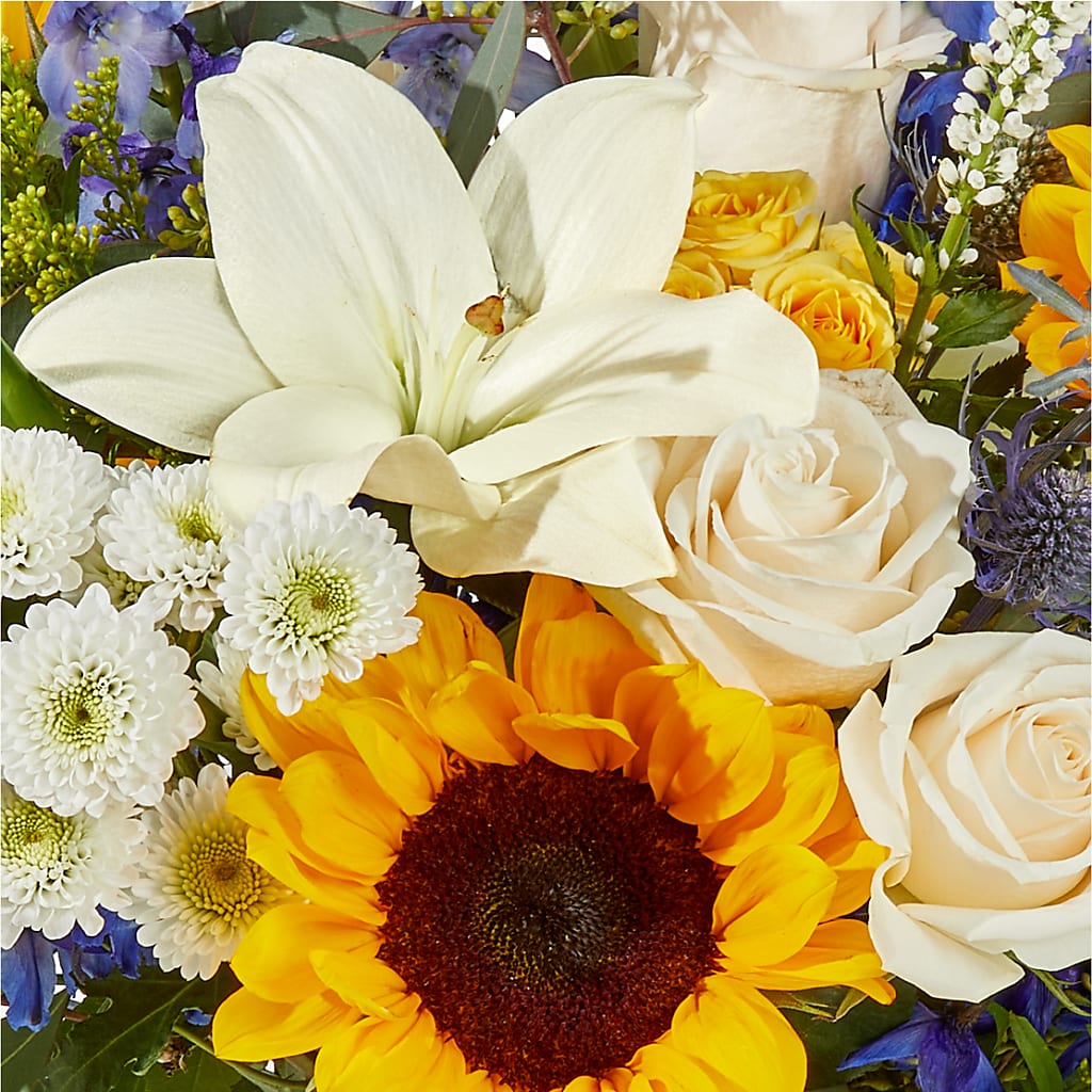 Wonderfully Sunny Bouquet –  Lily And Rose, Nashville TN
