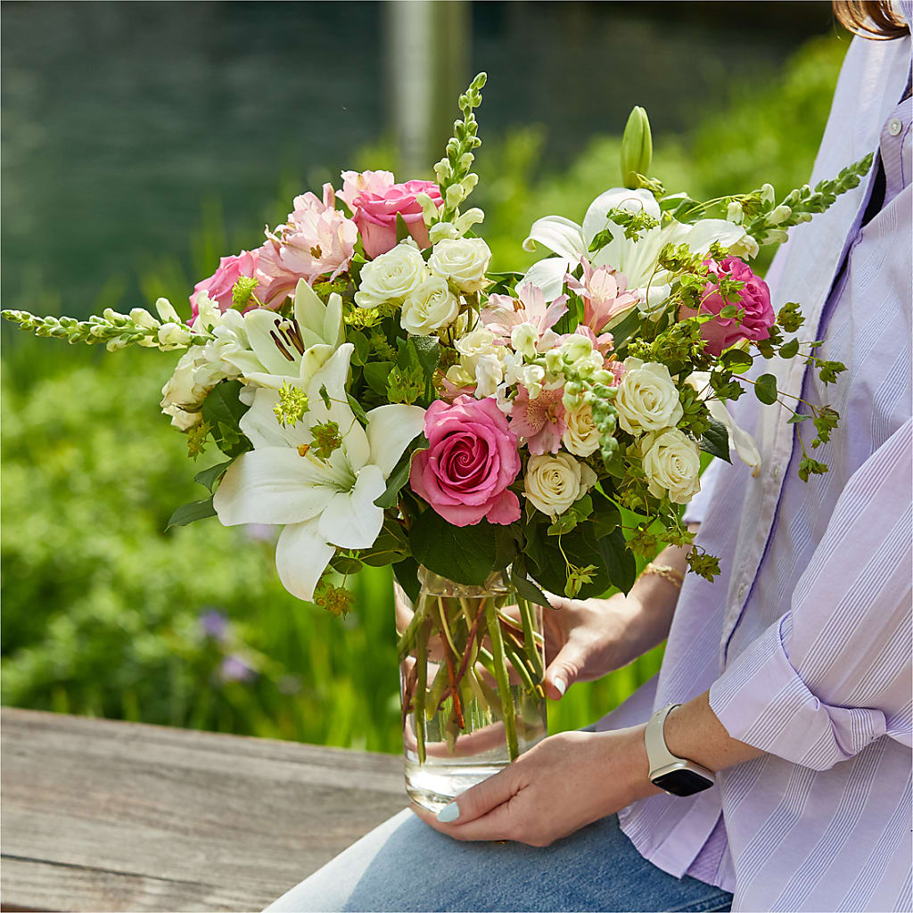 Fondly Bouquet –  Lily And Rose, Nashville TN